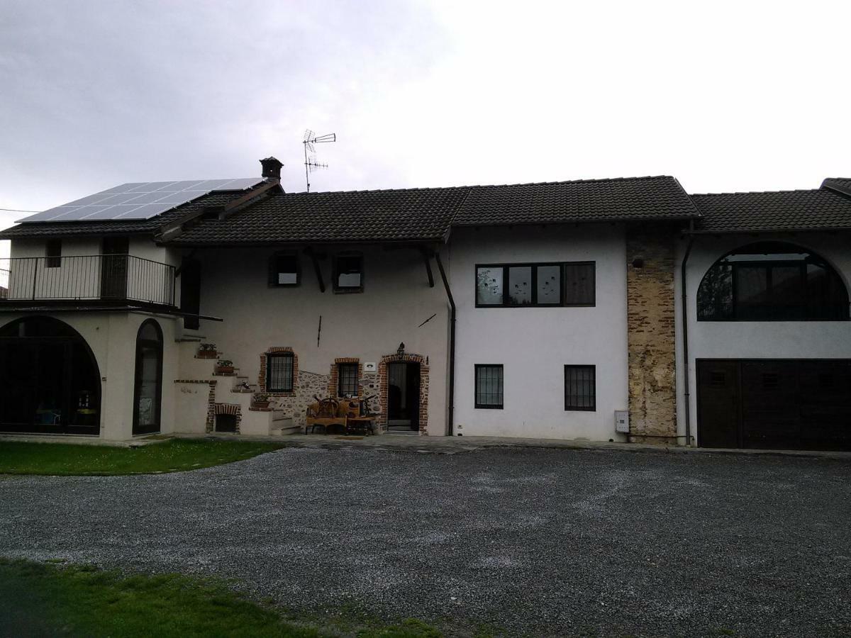 La Meridiana, Monolocale In Cascina Ristrutturata Boves المظهر الخارجي الصورة